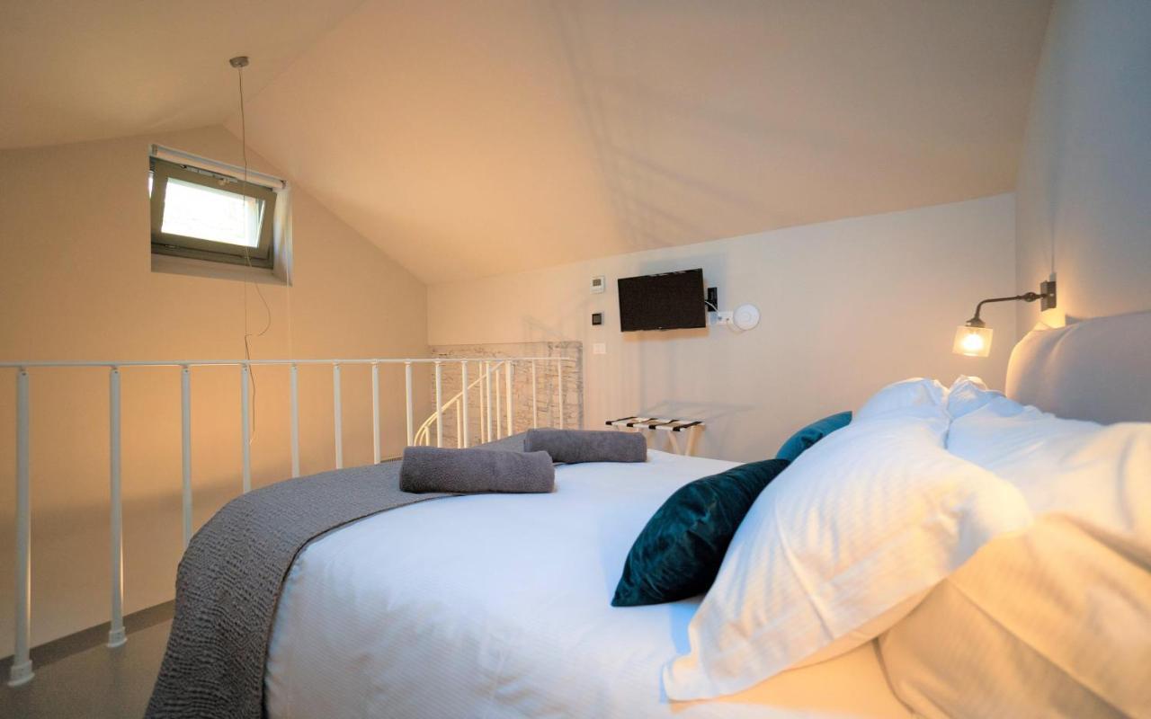 Bifora65 Flats And Garden - Lakeview Apartment ออร์ตาซันจูลิโอ ภายนอก รูปภาพ