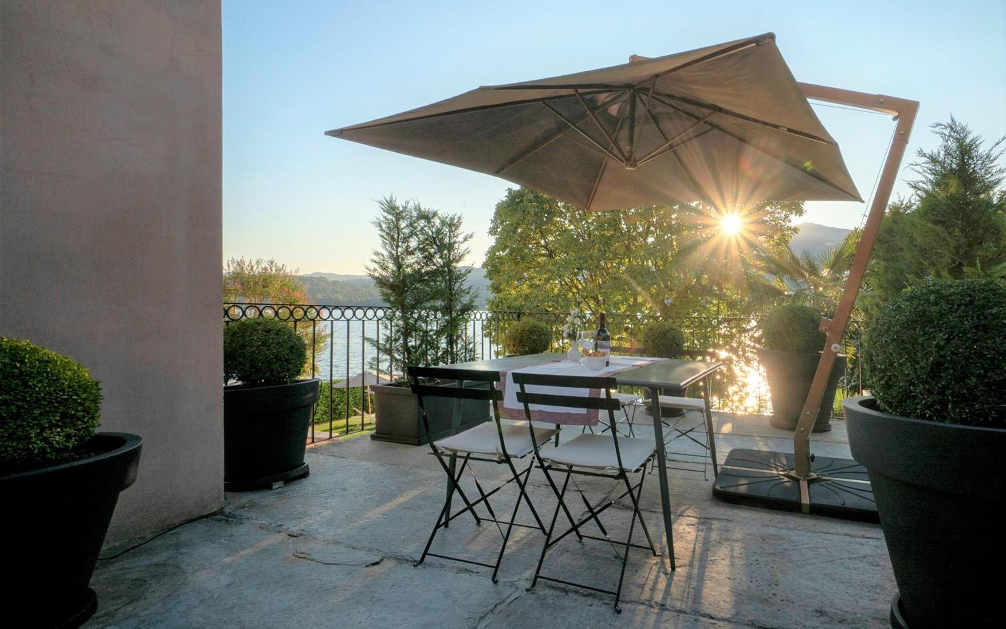 Bifora65 Flats And Garden - Lakeview Apartment ออร์ตาซันจูลิโอ ภายนอก รูปภาพ